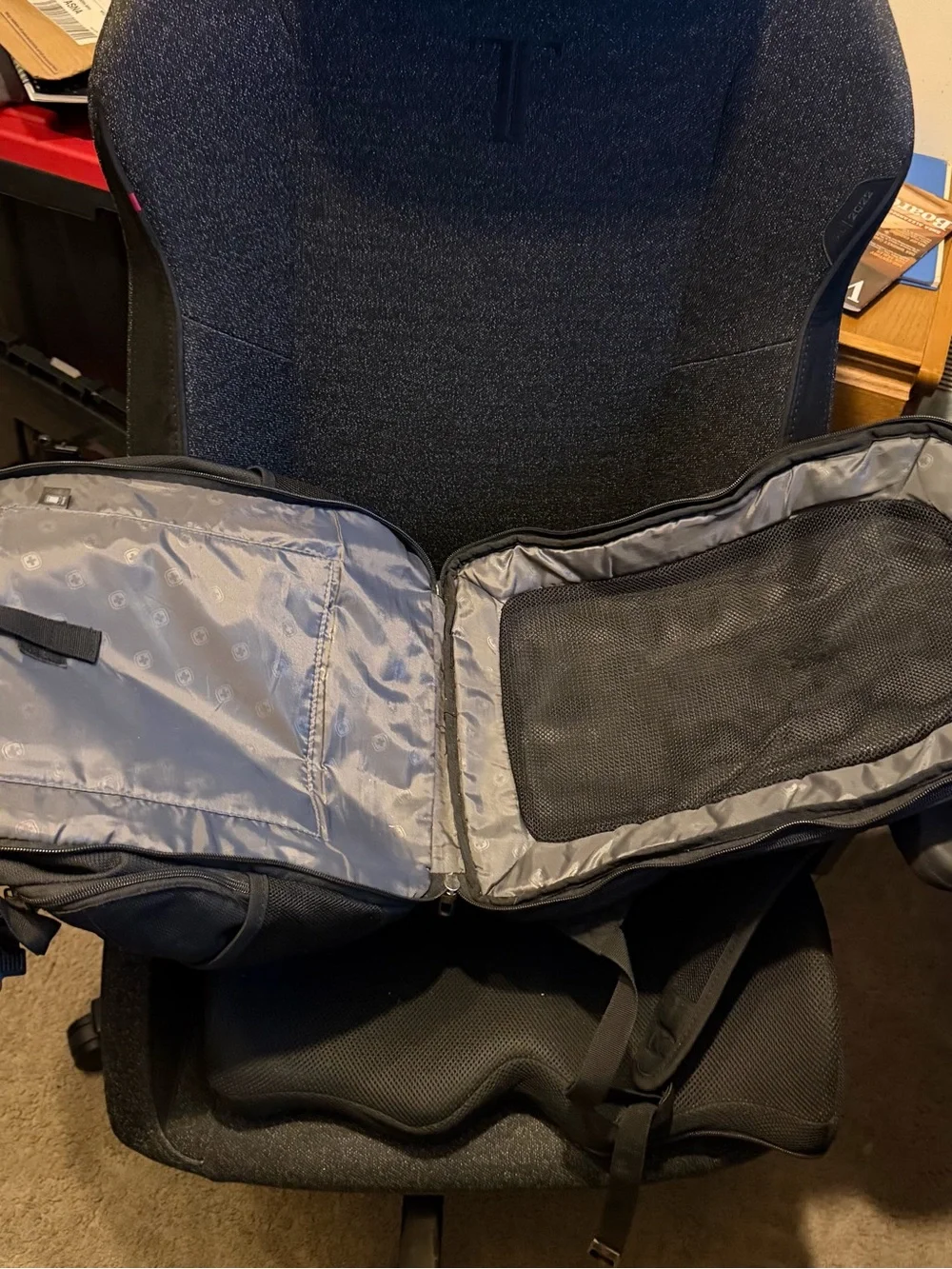 SwissGear SA3239 ScanSmart TSA Laptop Backpack 17” Airflow Travel School Work